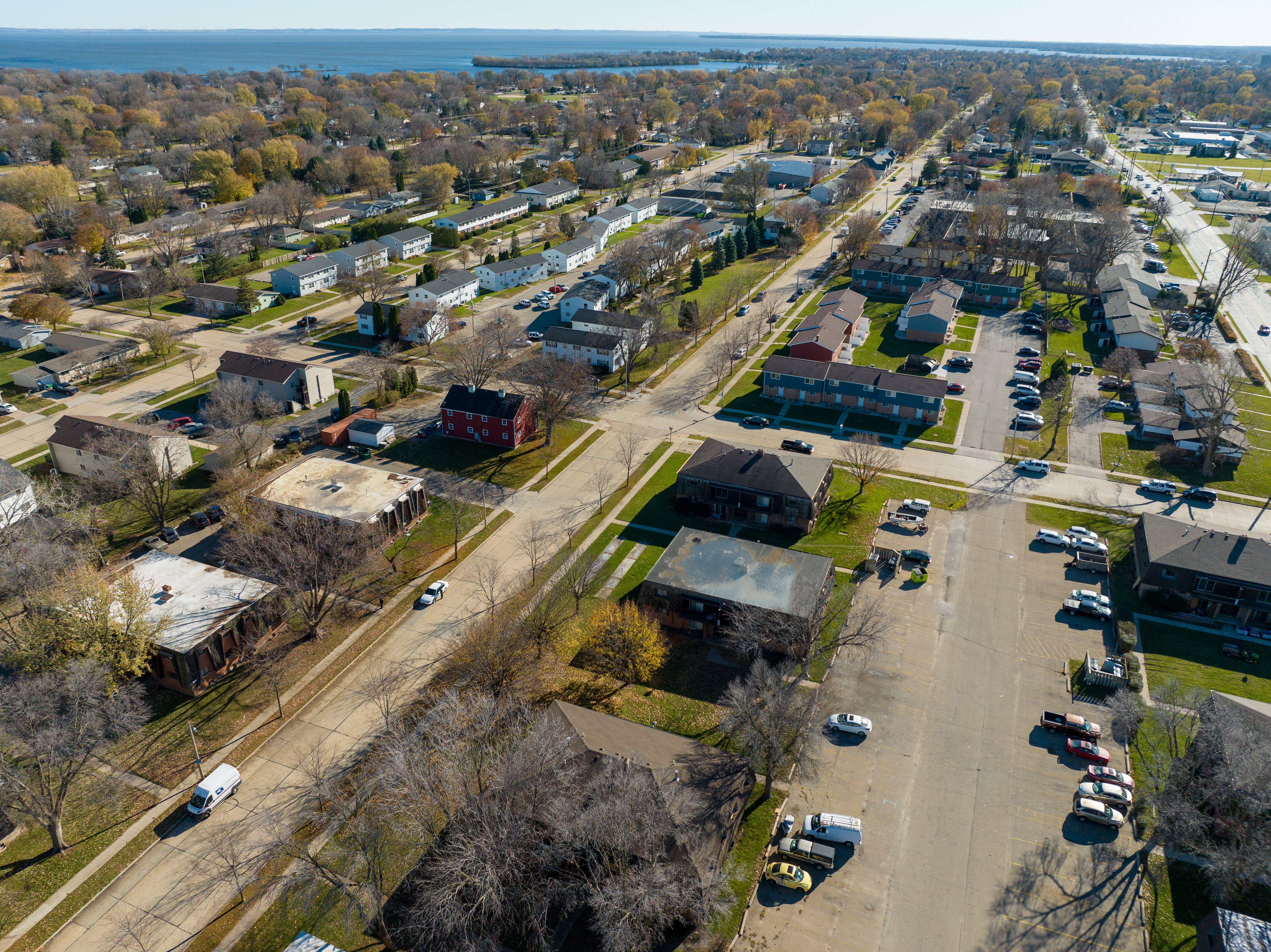 Aerial view of Captain's Cove Apartments