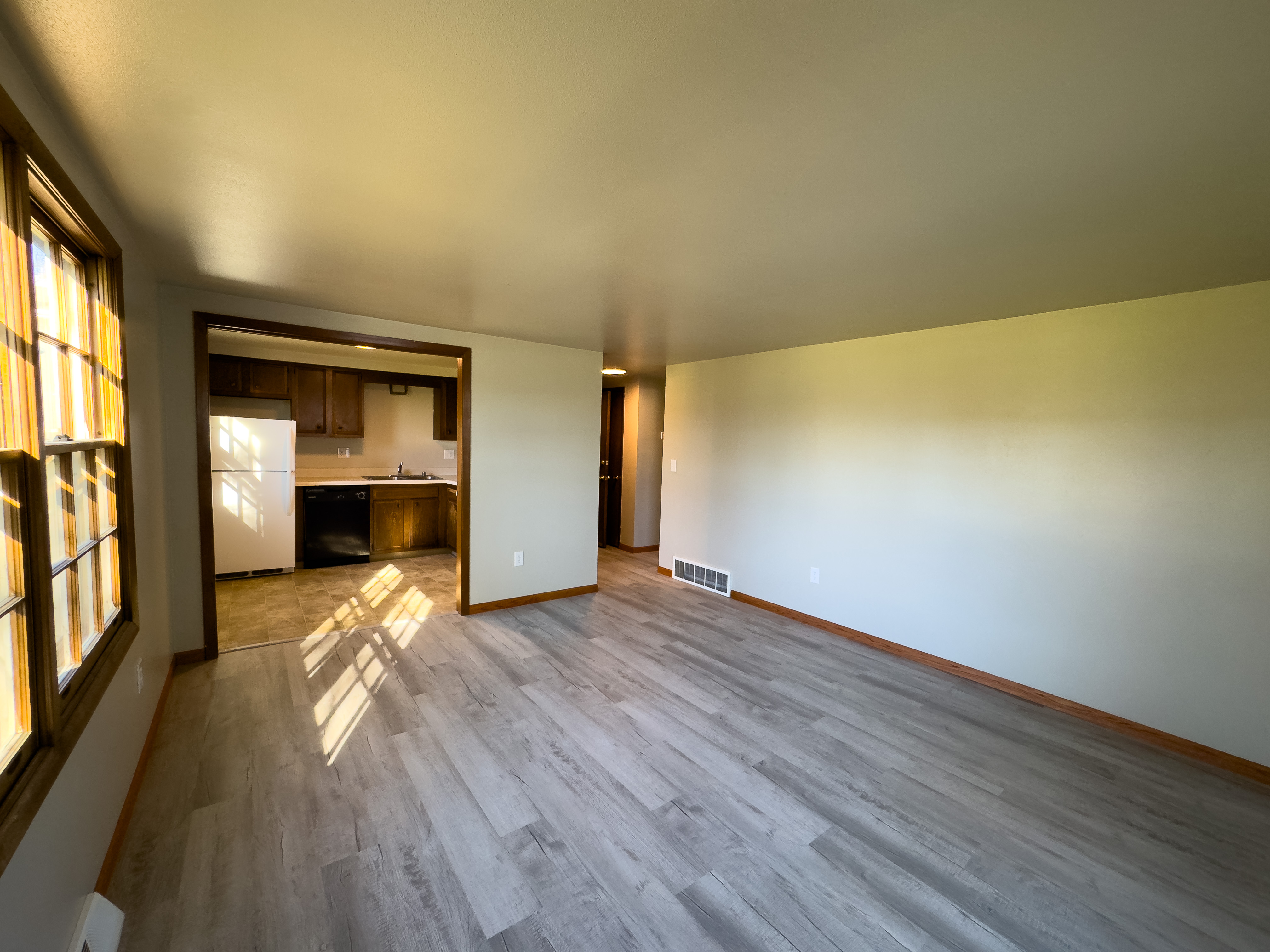 Updated 1 bedroom apartment living room